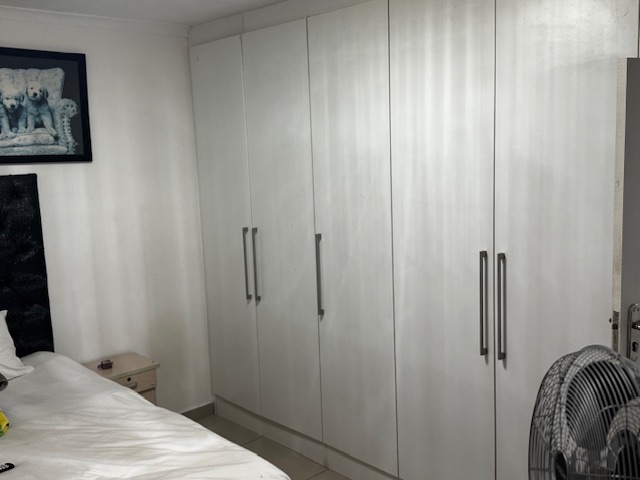 5 Bedroom Property for Sale in Table View Western Cape